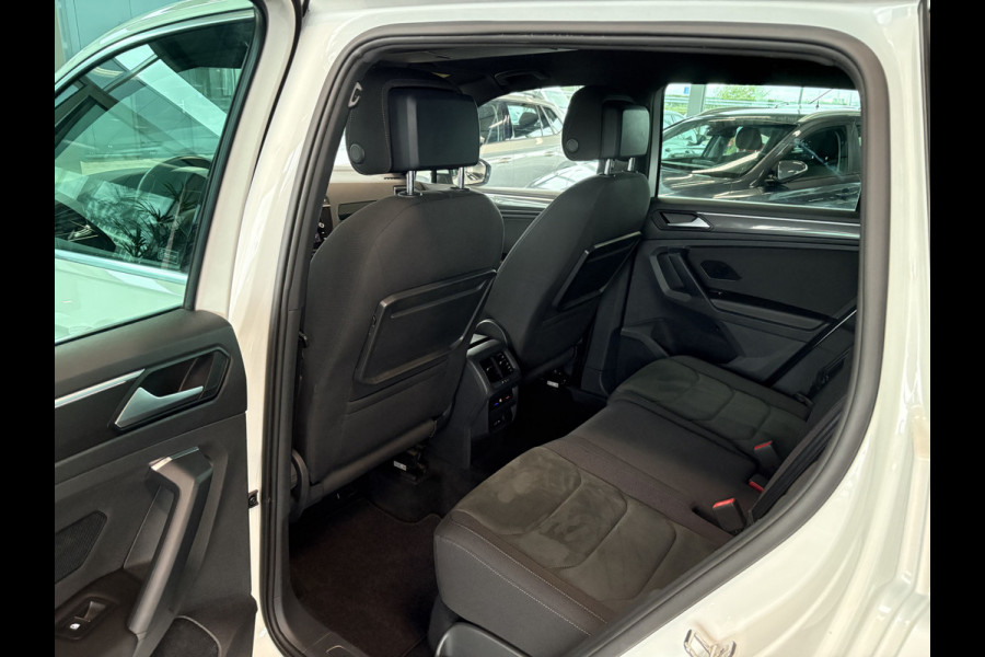 Volkswagen Tiguan 1.5 TSi 150pk DSG Highline Business R-Line CAMERA/VIRTUAL/20INCH/ORYX WHITE PEARL