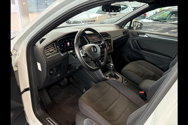Volkswagen Tiguan 1.5 TSi 150pk DSG Highline Business R-Line CAMERA/VIRTUAL/20INCH/ORYX WHITE PEARL