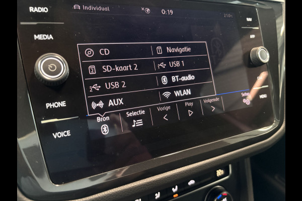 Volkswagen Tiguan 1.5 TSi 150pk DSG Highline Business R-Line CAMERA/VIRTUAL/20INCH/ORYX WHITE PEARL