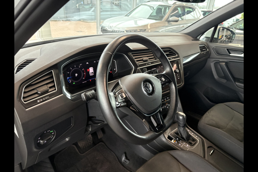 Volkswagen Tiguan 1.5 TSi 150pk DSG Highline Business R-Line CAMERA/VIRTUAL/20INCH/ORYX WHITE PEARL