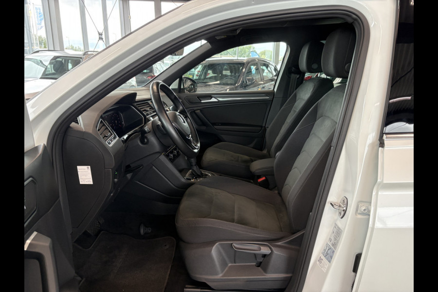 Volkswagen Tiguan 1.5 TSi 150pk DSG Highline Business R-Line CAMERA/VIRTUAL/20INCH/ORYX WHITE PEARL