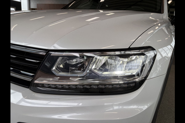 Volkswagen Tiguan 1.5 TSi 150pk DSG Highline Business R-Line CAMERA/VIRTUAL/20INCH/ORYX WHITE PEARL
