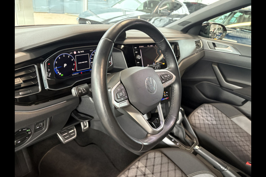 Volkswagen Taigo 1.0 TSi DSG R-Line Business SCHUIFDAK/KEYLESS/CAMERA/18INCH/DODEHOEK/ADAPT.CRUISE