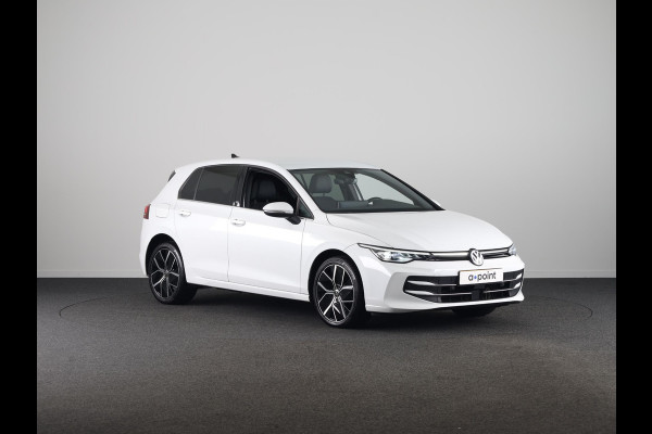 Volkswagen Golf 1.5 eHybrid 50 Edition 204 PK | Automaat (DSG) | Navigatie | Camera | 18 Inch | Verlengde garantie