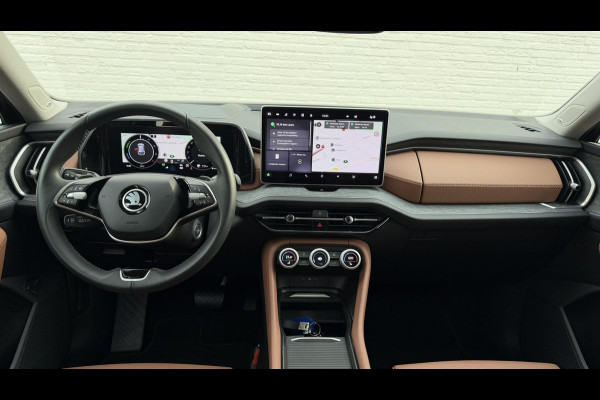 Škoda Kodiaq 1.5 TSI PHEV Plug-in Panorama Stoel-/stuur verwarming head-up Trekhaak camera V+A Memory seats Carplay
