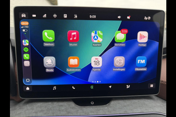 Škoda Kodiaq 1.5 TSI PHEV Plug-in Panorama Stoel-/stuur verwarming head-up Trekhaak camera V+A Memory seats Carplay