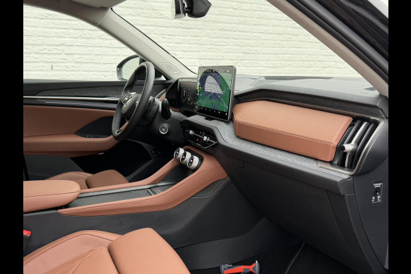 Škoda Kodiaq 1.5 TSI PHEV Plug-in Panorama Stoel-/stuur verwarming head-up Trekhaak camera V+A Memory seats Carplay