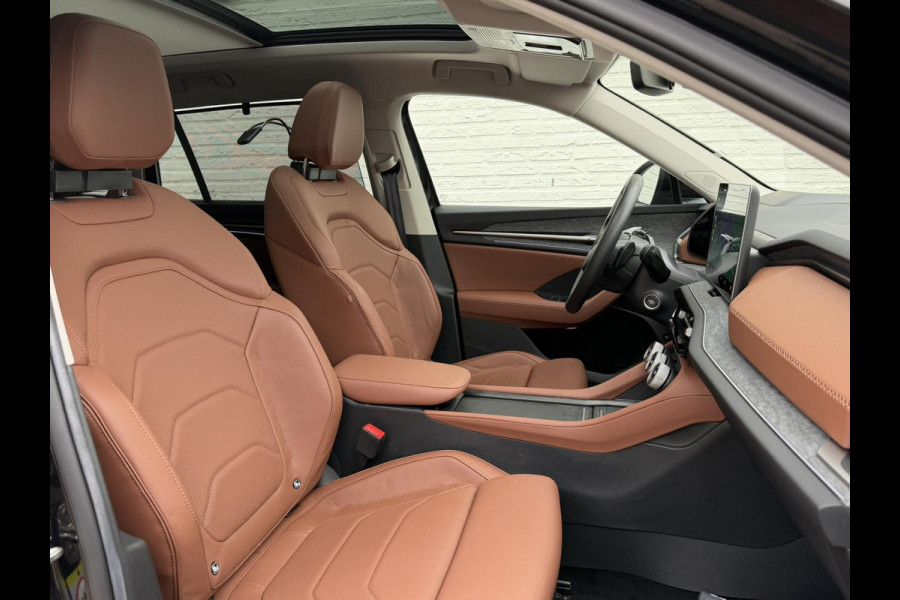 Škoda Kodiaq 1.5 TSI PHEV Plug-in Panorama Stoel-/stuur verwarming head-up Trekhaak camera V+A Memory seats Carplay