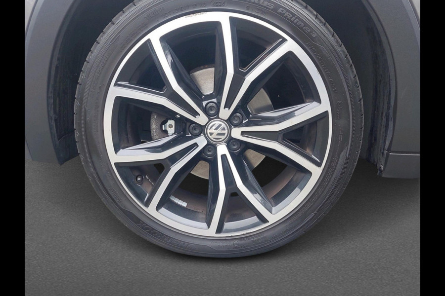 Volkswagen T-Cross 1.0 TSI Style | Automaat | Navigatie | Parkeersensoren | Apaptive Cruisecontrol |