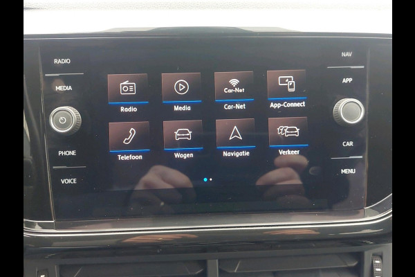Volkswagen T-Cross 1.0 TSI Style | Automaat | Navigatie | Parkeersensoren | Apaptive Cruisecontrol |
