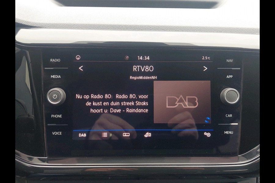 Volkswagen T-Cross 1.0 TSI Style | Automaat | Navigatie | Parkeersensoren | Apaptive Cruisecontrol |