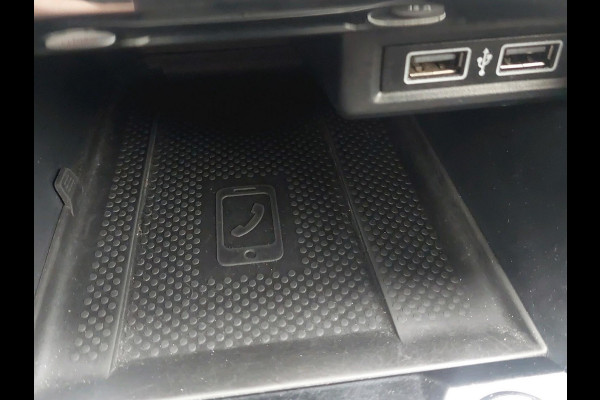 Volkswagen T-Cross 1.0 TSI Style | Automaat | Navigatie | Parkeersensoren | Apaptive Cruisecontrol |