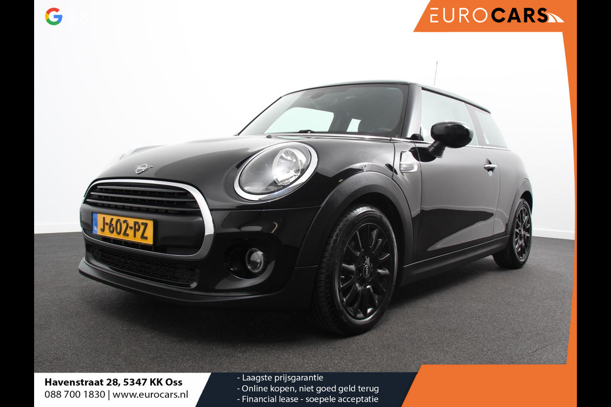 MINI Mini 1.5 One Automaat Blackyard | Parkeer sensoren | Airco | Verwarmbare voorstoelen | Lichtmetalen velgen 16" black
