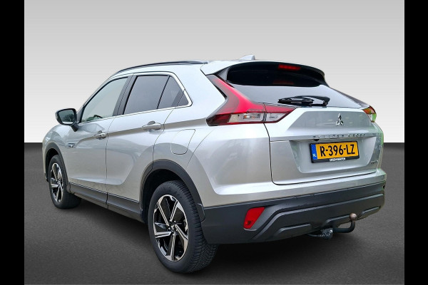 Mitsubishi Eclipse Cross 2.4 PHEV Intense Trekhaak 1500kg | all-seasons | camera Fabrieksgarantie tot 2030!