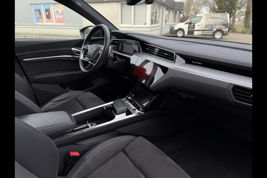 Audi e-tron Sportback Aut. 55 quattro S-Line 95 kWh | SoH 87% | Trekhaak | Panorama | Camera |