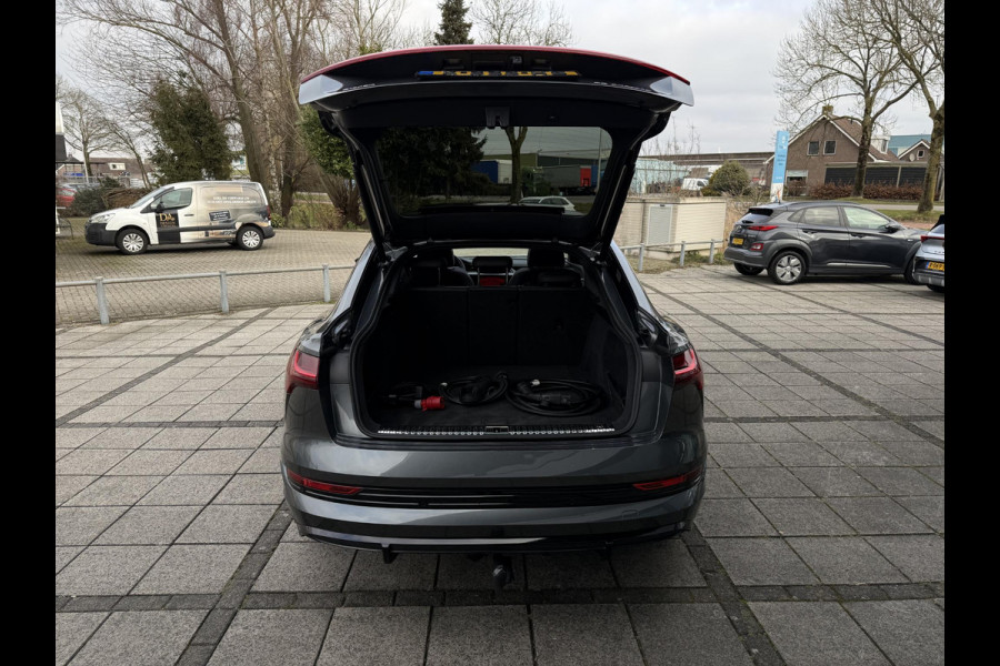 Audi e-tron Sportback Aut. 55 quattro S-Line 95 kWh | SoH 87% | Trekhaak | Panorama | Camera |