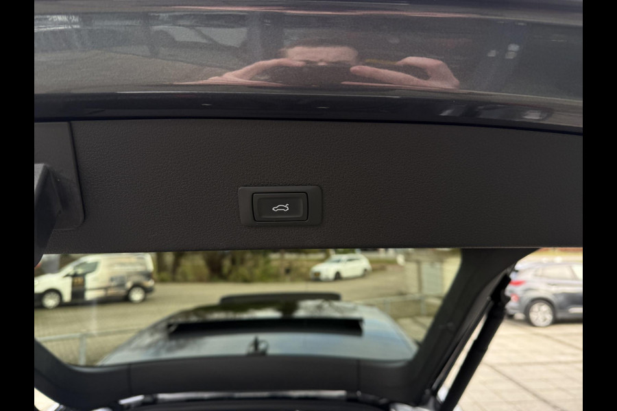 Audi e-tron Sportback Aut. 55 quattro S-Line 95 kWh | SoH 87% | Trekhaak | Panorama | Camera |