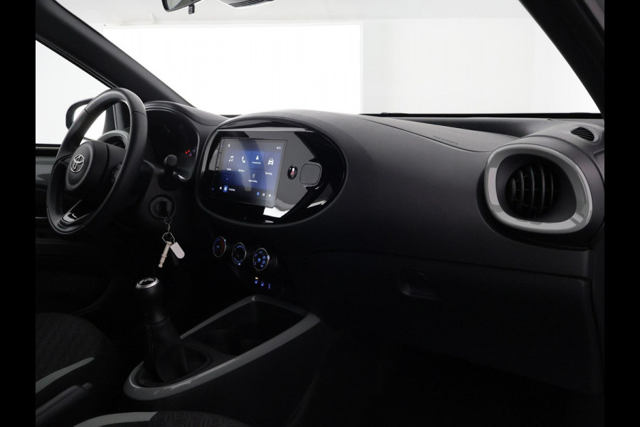 Toyota Aygo X 1.0 VVT-i PULSE PACK BI-TONE GARANTIE 3-2035! CARPLAY NAVI.STOELVERWARMING. ADAPTIVE CRUISE CONTROLL