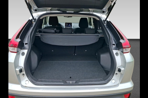 Mitsubishi Eclipse Cross 2.4 PHEV Intense Trekhaak 1500kg | all-seasons | camera Fabrieksgarantie tot 2030!