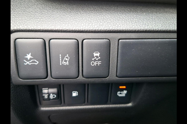 Mitsubishi Eclipse Cross 2.4 PHEV Intense Trekhaak 1500kg | all-seasons | camera Fabrieksgarantie tot 2030!