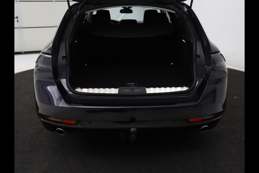 Peugeot 508 1.6 PureTech Blue Lease Allure | Trekhaak | Half leder | Adaptive cruise | Carplay | Dodehoek detectie | Navigatie | Full LED | Keyless