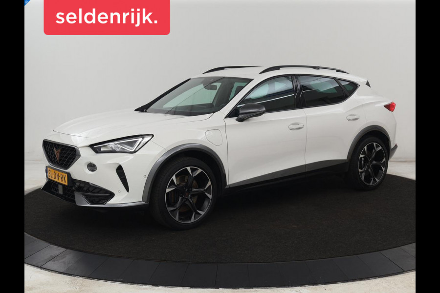 CUPRA Formentor 1.4 eHybrid VZ | 245pk | Adaptive cruise | Stuurverwarming | Carplay | Sfeerverlichting | Camera | Sportstoelen | Full LED | Half leder | Navigatie | Keyless | PHEV | Plug In
