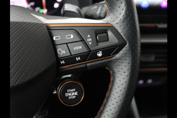 CUPRA Formentor 1.4 eHybrid VZ | 245pk | Adaptive cruise | Stuurverwarming | Carplay | Sfeerverlichting | Camera | Sportstoelen | Full LED | Half leder | Navigatie | Keyless | PHEV | Plug In