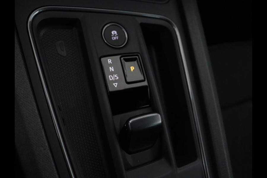 CUPRA Formentor 1.4 eHybrid VZ | 245pk | Adaptive cruise | Stuurverwarming | Carplay | Sfeerverlichting | Camera | Sportstoelen | Full LED | Half leder | Navigatie | Keyless | PHEV | Plug In