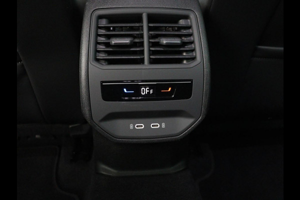 CUPRA Formentor 1.4 eHybrid VZ | 245pk | Adaptive cruise | Stuurverwarming | Carplay | Sfeerverlichting | Camera | Sportstoelen | Full LED | Half leder | Navigatie | Keyless | PHEV | Plug In