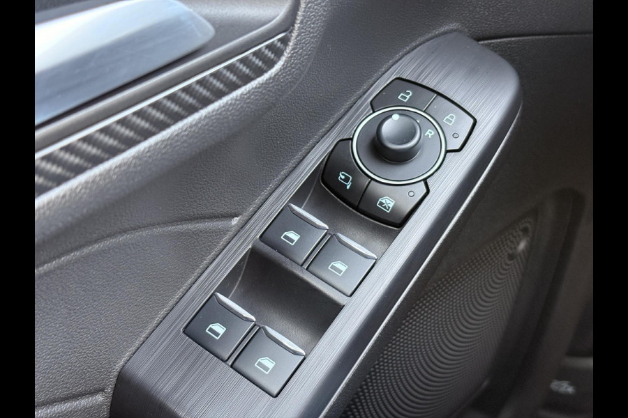 Ford Kuga 2.5 PHEV ST-Line | Orig. NL Auto |  Panoramadak | Winter Pack | Head up Display | Adaptive LED