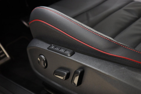 Volkswagen Golf 2.0 TSI GTI CLUBSPORT/NURBURGRING/PANO/LEER/IQ-LIGHT/HUD/MEMORY/VOLL