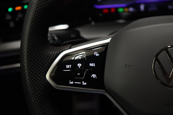 Volkswagen Golf 2.0 TSI GTI CLUBSPORT/NURBURGRING/PANO/LEER/IQ-LIGHT/HUD/MEMORY/VOLL