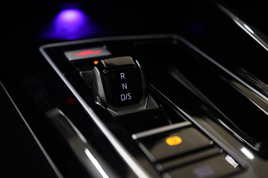 Volkswagen Golf 2.0 TSI GTI CLUBSPORT/NURBURGRING/PANO/LEER/IQ-LIGHT/HUD/MEMORY/VOLL