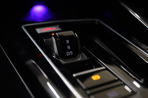 Volkswagen Golf 2.0 TSI GTI CLUBSPORT/NURBURGRING/PANO/LEER/IQ-LIGHT/HUD/MEMORY/VOLL