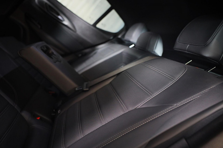 Alfa Romeo Tonale 1.5T Hybrid Veloce / 160 PK / Acc / Leder / Navi / 360 Camera / HK / Sfeerverlichting / Dode Hoek / Lane Assist