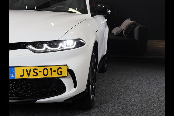 Alfa Romeo Tonale 1.5T Hybrid Veloce / 160 PK / Acc / Leder / Navi / 360 Camera / HK / Sfeerverlichting / Dode Hoek / Lane Assist