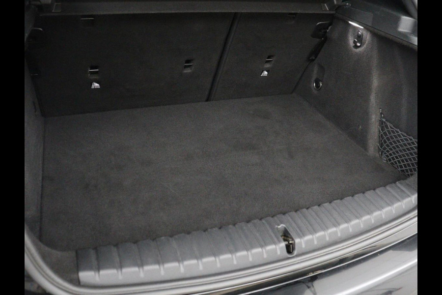 BMW 1-serie 128ti M Sport | 265pk | Panoramadak | Stoelverwarming | Carplay | Live Cockpit | Sportstoelen | Sfeerverlichting | Full LED | Parkeerhulp | Cruise control | Navigatie | Climate control