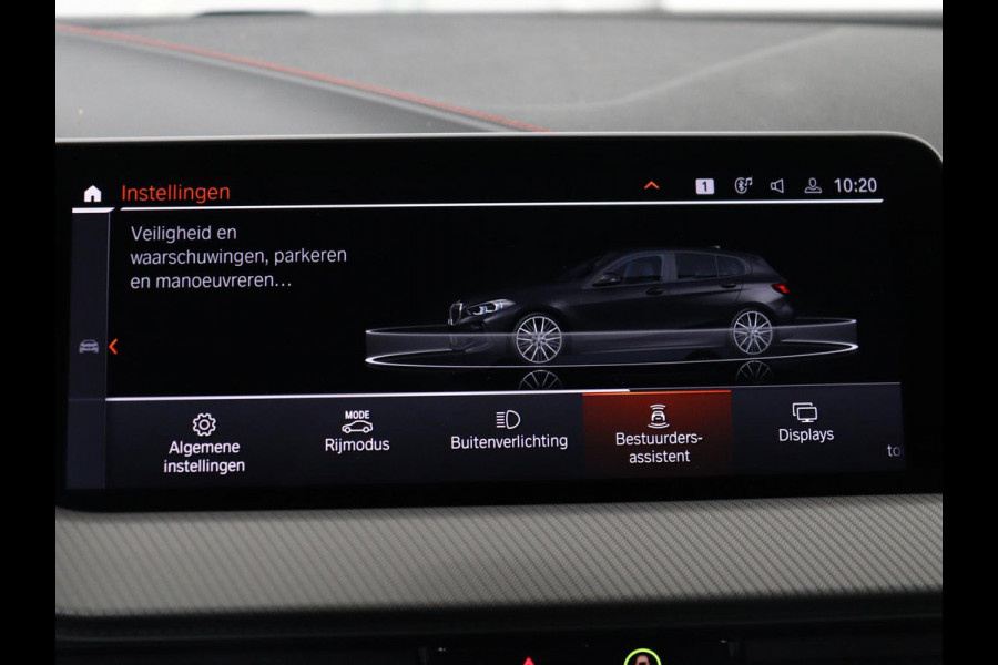 BMW 1-serie 128ti M Sport | 265pk | Panoramadak | Stoelverwarming | Carplay | Live Cockpit | Sportstoelen | Sfeerverlichting | Full LED | Parkeerhulp | Cruise control | Navigatie | Climate control