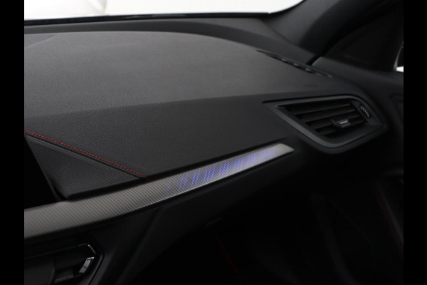 BMW 1-serie 128ti M Sport | 265pk | Panoramadak | Stoelverwarming | Carplay | Live Cockpit | Sportstoelen | Sfeerverlichting | Full LED | Parkeerhulp | Cruise control | Navigatie | Climate control