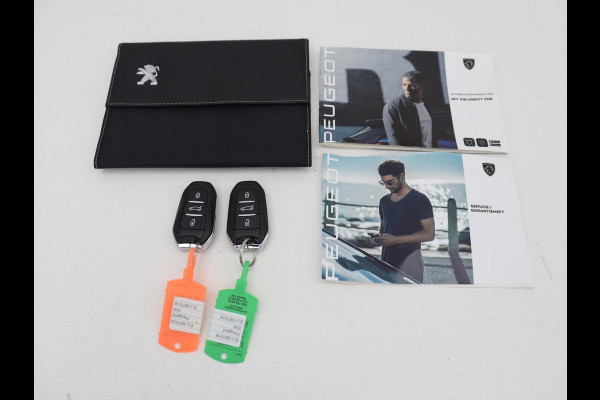 Peugeot 508 1.6 HYbrid Allure | Adaptive cruise | Half leder | Stoelverwarming | Camera | Carplay | Full LED | Navigatie | Climate control | Parkeerhulp | PHEV | Plug In