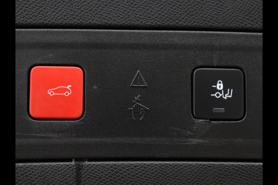 Peugeot 508 1.6 HYbrid Allure | Adaptive cruise | Half leder | Stoelverwarming | Camera | Carplay | Full LED | Navigatie | Climate control | Parkeerhulp | PHEV | Plug In