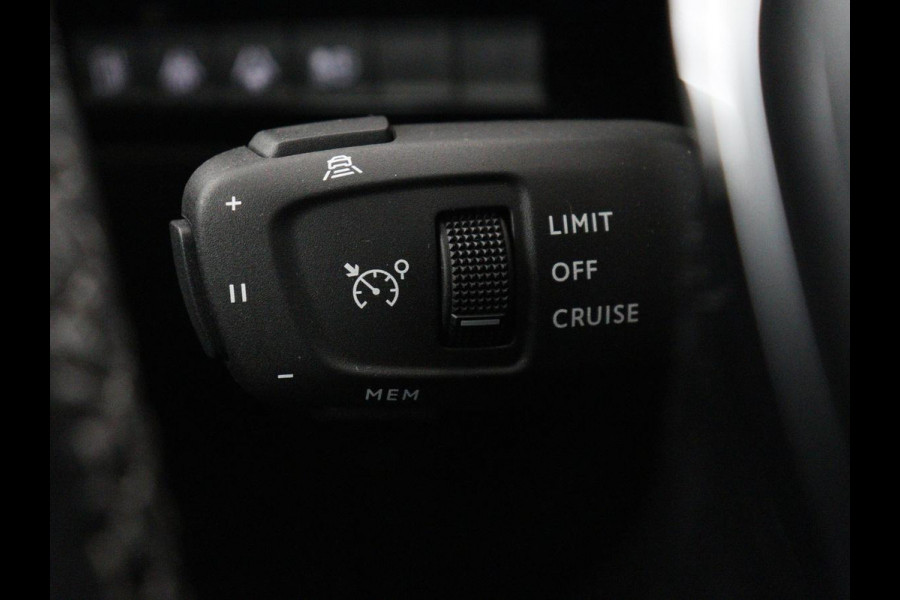 Peugeot 508 1.6 HYbrid Allure | Adaptive cruise | Half leder | Stoelverwarming | Camera | Carplay | Full LED | Navigatie | Climate control | Parkeerhulp | PHEV | Plug In