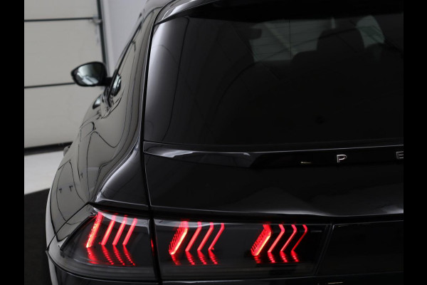 Peugeot 508 1.6 HYbrid Allure | Adaptive cruise | Half leder | Stoelverwarming | Camera | Carplay | Full LED | Navigatie | Climate control | Parkeerhulp | PHEV | Plug In