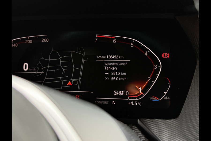 BMW 1-serie 116i Business Edition | Apple Carplay | Navi | Origineel NL | Dealeronderhouden