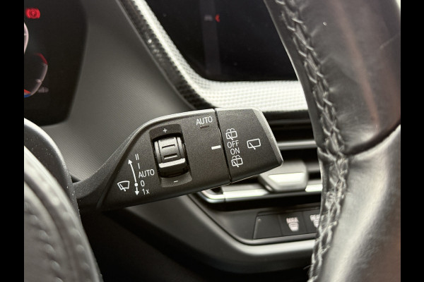 BMW 1-serie 116i Business Edition | Apple Carplay | Navi | Origineel NL | Dealeronderhouden