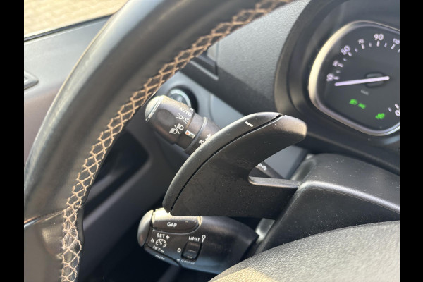 Citroën Jumpy 2.0 BlueHDI XL*AUTOM.*ECC*ACC*NAVI*HAAK*CAM*3PERS.