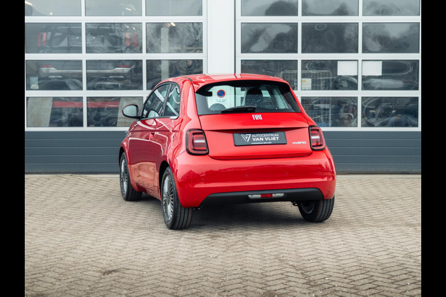 Fiat 500 Hybrid Torino Launch Edition | Private Lease € 379,- | New | Clima | Carplay | PDC | Priv Glass | Rosso Passione