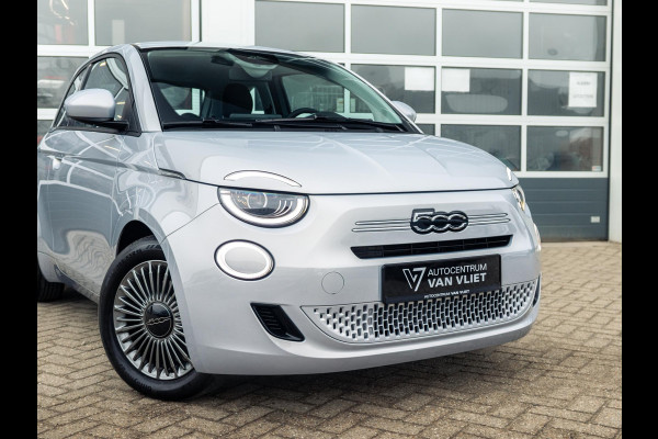 Fiat 500 Hybrid Torino Launch Edition | Private Lease € 387,- | New | Clima | Carplay | PDC | Priv Glass | Celestial Blue