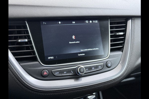 Opel Grandland X AUT-8 T131pk Innovation Trekhaak LED Navi 17"lm Keyless 1/2Leer AGR-Comfort-Stoel+Verwarmd Apple/Android Pdc Dab Ecc Tel. Isofix Mistlampen Priv.Glass Blindspot Lane-dep. Bordherk. Usb Bluetooth CruiseControl Licht-/Zichtpakket Elek.Inkl.spiegels Elek.Ramen Led 17''LM 1.2 Turbo Business Elegance NL-auto EURO 6 Origin.NLse auto Volledig Dealer onderhouden 1300kg trekvermogen € 39.000,- nieuw