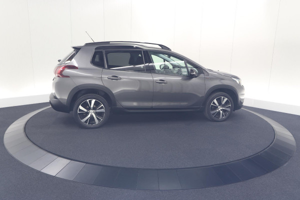 Peugeot 2008 PureTech 130 GT-Line | Allseason Banden | Panoramadak | Apple Carplay | Parkeersensoren